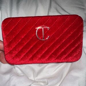Charlotte Tilbury Red clutch & Makeup Brush Set